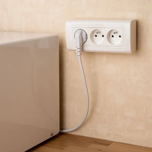 Bloc 3 Prises Pré-câblé 2P+T SaillieBlanc -Outil Atelier Magasin bloc 3 prises cable blanc 2