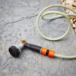 Kit Arrosage : Pistolet 7 Jets + 2xRaccords Rapides 19mm + 1x Nez De Robinet KRISALYS 12 Kit Arrosage : Pistolet 7 Jets + 2xRaccords Rapides 19mm + 1x Nez De Robinet KRISALYS -Outil Atelier Magasin kit arrosage pistolet 7 jets 2xraccords rapides 19mm 1x nez de robinet krisalys 3