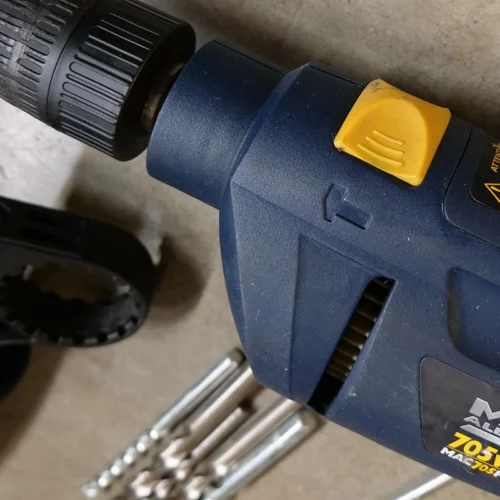 Perceuse à Percussion 705 W + 5 Forets * -Outil Atelier Magasin product 1174