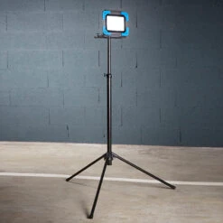 Projecteur De Chantier LED Extra Plat 50W IP65 NALTO -Outil Atelier Magasin product 218