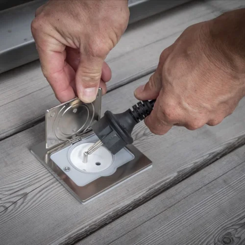 Prise De Sol 2P+T 16A étanche NALTO -Outil Atelier Magasin product 322