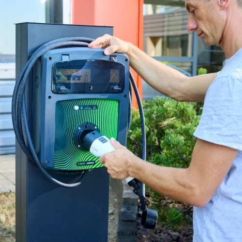 Coffret De Recharge 7,4 KW Avec Contrôleur De Charge Et Protection électrique + Câble De 5m OHMTEC -Outil Atelier Magasin product 434