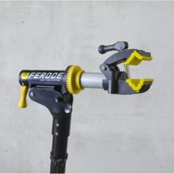 Pied D’atelier Pliable Pour Vélo FEROCE -Outil Atelier Magasin product 967