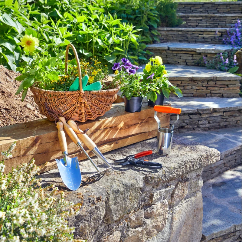 Set 3 Outils Jardinage Inox - Râteau, Plantoir & Transplantoir KRISALYS 2 Set 3 Outils Jardinage Inox - Râteau, Plantoir & Transplantoir KRISALYS – Image 2