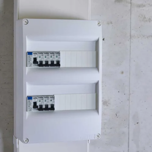 Tableau électrique équipé Logement T2 à T3 Rénovation 2 Différentiels 40A + 7 Disjoncteurs NALTO -Outil Atelier Magasin tableau pre equipe 2 rangees 6